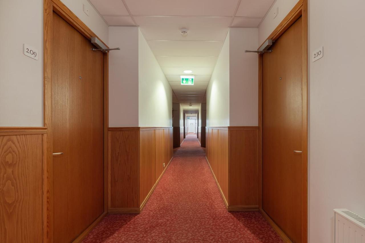 Raadimoisa Hotell Tartu Exterior foto