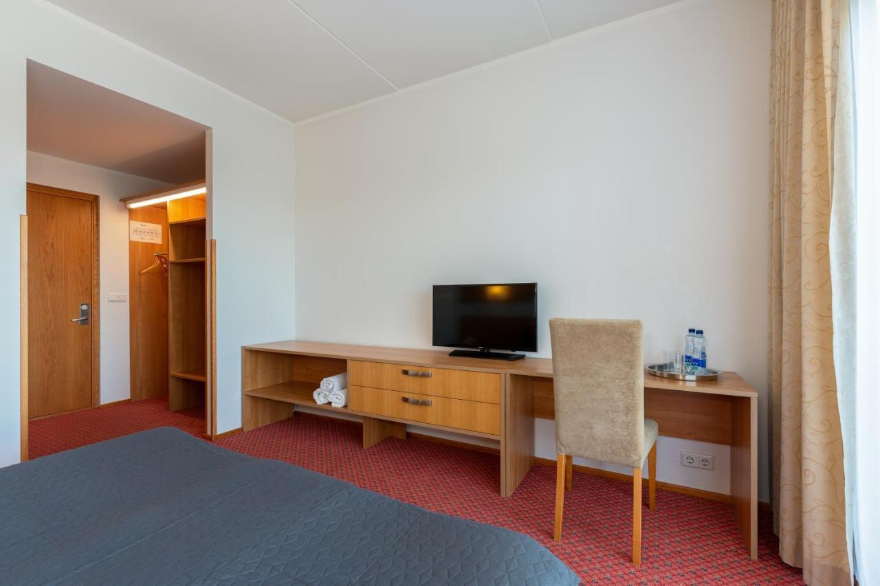 Raadimoisa Hotell Tartu Exterior foto