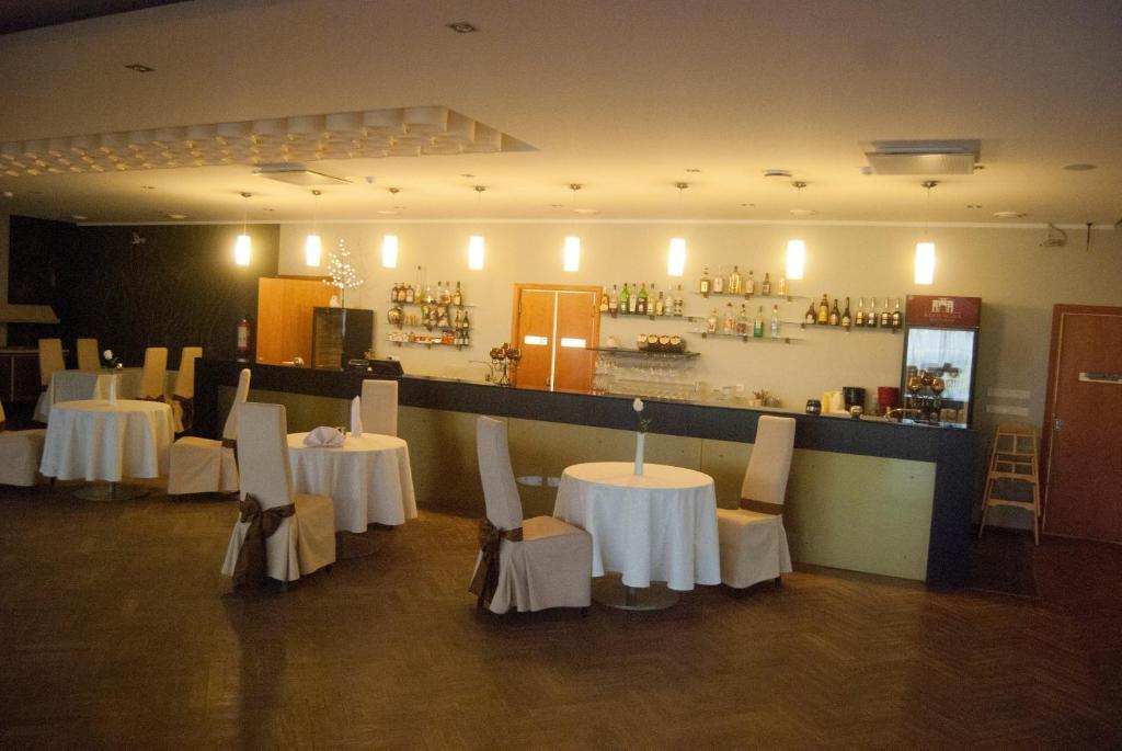 Raadimoisa Hotell Tartu Exterior foto